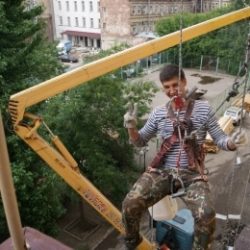 Симпатичный  парень ищет девушку из Москвы для секса без обязательств Симпатичный  парень ищет девушку из Москвы для секса без обязательств
