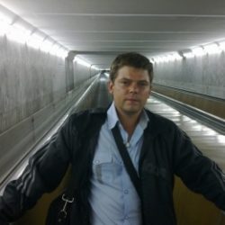 Не агрессивный парень, студент. Ищу девушку/женщину для секса в Мурманске Не агрессивный парень, студент. Ищу девушку/женщину для секса в Мурманске